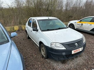 2011 Renault Logan I Рестайлинг, белый, 220000 рублей, вид 4