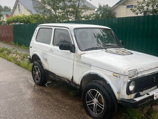 2003 Lada (ВАЗ) 2121 (4x4) I Рестайлинг, белый, 190000 рублей, вид 2