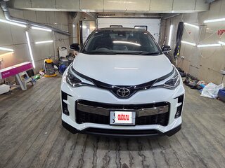 2020 Toyota C-HR I Рестайлинг, белый, 3100000 рублей, вид 1