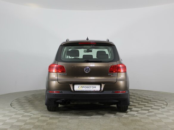 2016 Volkswagen Tiguan I Рестайлинг, коричневый - вид 5