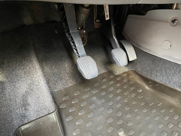 2008 Ford Focus II Рестайлинг, серебристый - вид 5