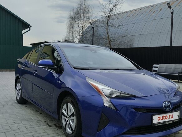2017 Toyota Prius IV (XW50), синий, 1696860 рублей - вид 16