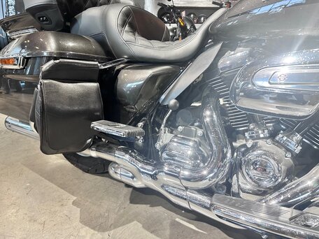 2018 Harley-Davidson Ultra Limited, серый, 2250000 рублей, вид 4