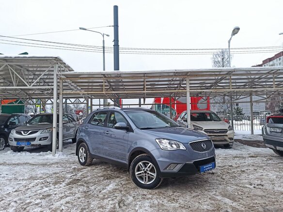 2011 SsangYong Actyon II, серый - вид 4