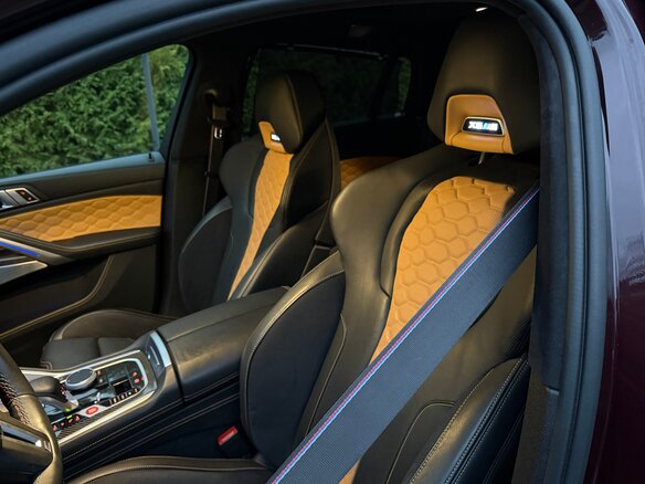 2020 BMW X6 M Competition III (F96), фиолетовый, 9600000 рублей - вид 15