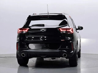 2022 Chevrolet TrailBlazer III, чёрный, 1930000 рублей, вид 4