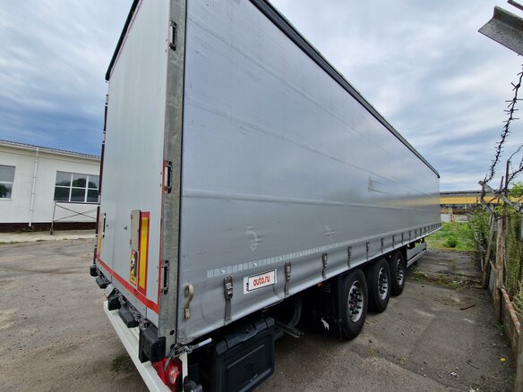 2021 Schmitz Cargobull SCS, серый, 3134159 рублей - вид 3