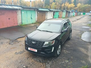 2017 Ford Explorer V Рестайлинг, чёрный, 2700000 рублей, вид 3