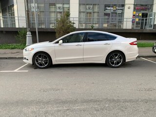2013 Ford Fusion (North America) II, белый, 1850000 рублей, вид 5