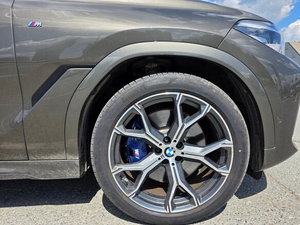 2020 BMW X6 30d III (G06), зелёный, 7980000 рублей - вид 22