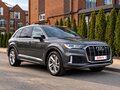 2021 Audi Q7 45 TFSI II (4M) Рестайлинг, серый, 5490000 рублей