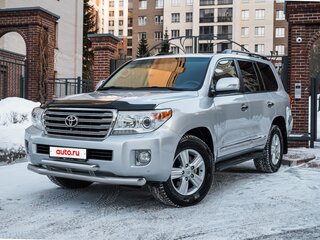 2012 Toyota Land Cruiser 200 Series Рестайлинг 1, серебристый, 4099000 рублей, вид 2