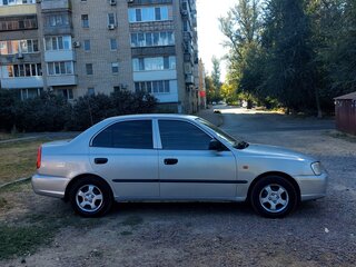 2006 Hyundai Accent ТагАЗ II, серебристый, 450000 рублей, вид 5