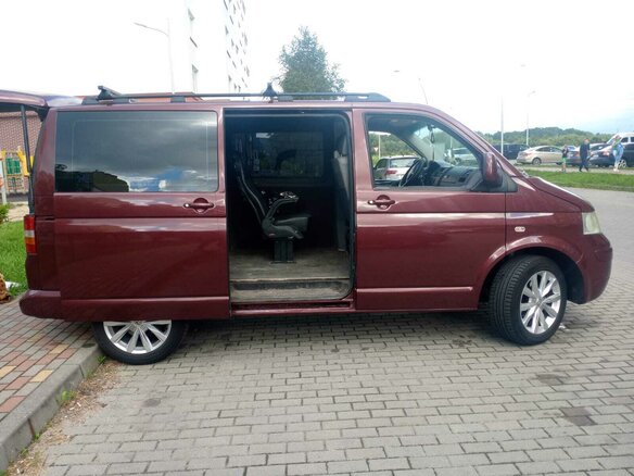 2006 Volkswagen Transporter T5, пурпурный, 1150000 рублей - вид 5