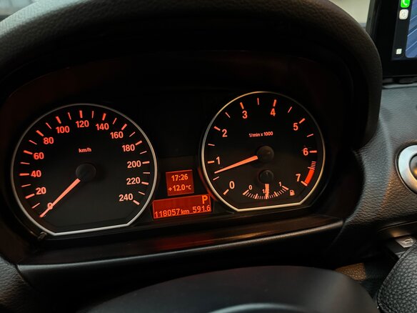 2008 BMW 1 серии 118i I (E81/E82/E87/E88) Рестайлинг, синий, 1200000 рублей - вид 23