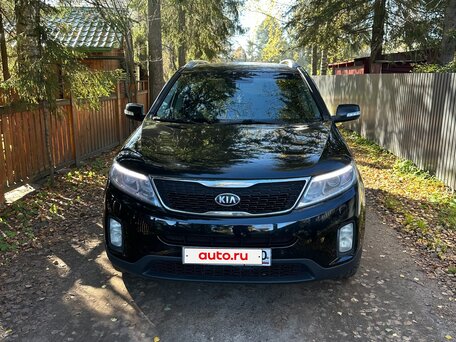 2014 Kia Sorento II Рестайлинг, чёрный, 1700000 рублей, вид 1