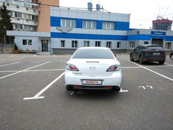 2010 Mazda 6 II (GH) Рестайлинг, белый - вид 5
