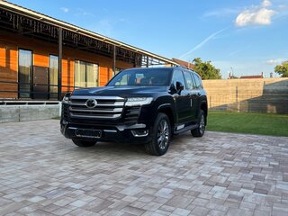 2022 Toyota Land Cruiser 300 Series, чёрный, 12800000 рублей, вид 1