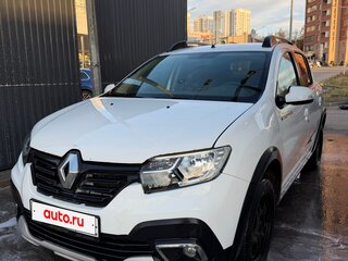 2021 Renault Sandero Stepway II Рестайлинг, белый, 1500000 рублей, вид 2