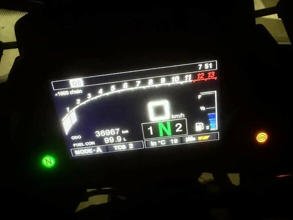 2018 Yamaha MT-09 Tracer (FJ-09), синий, 890000 рублей - вид 7