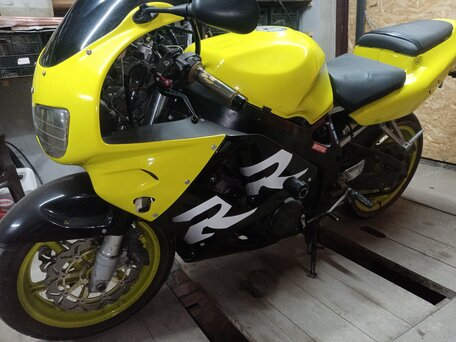 1997 Honda CBR 919RR Fireblade, жёлтый, 310000 рублей, вид 5