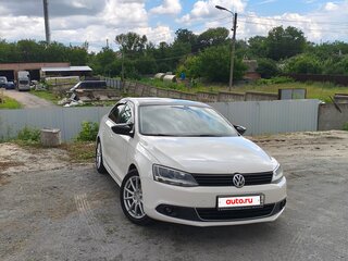 2011 Volkswagen Jetta VI, белый, 930000 рублей, вид 4