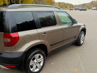 2011 Skoda Yeti I, коричневый, 515000 рублей, вид 5