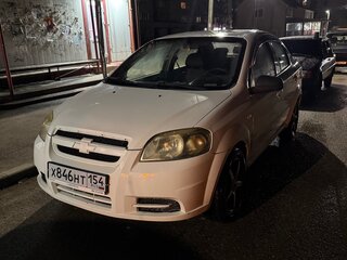 2010 Chevrolet Aveo I Рестайлинг, белый, 345000 рублей, вид 3
