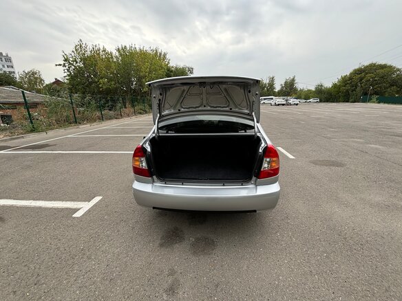 2004 Hyundai Accent ТагАЗ II, серый, 610000 рублей - вид 4