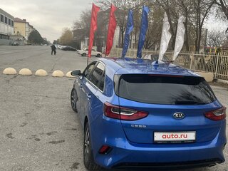 2018 Kia Ceed III, синий, 1850000 рублей, вид 5