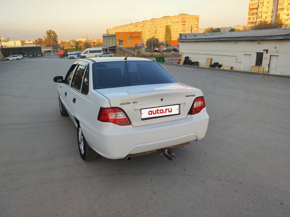 2011 Daewoo Nexia I Рестайлинг, белый, 299000 рублей - вид 4