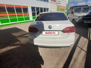 2011 Volkswagen Jetta VI, белый, 777999 рублей, вид 3
