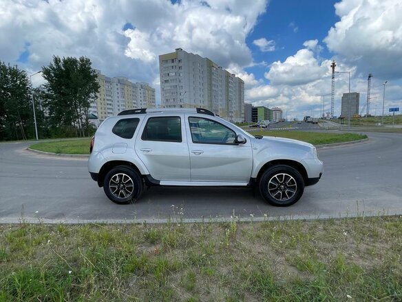 2016 Renault Duster I Рестайлинг, серебристый, 1100000 рублей - вид 9