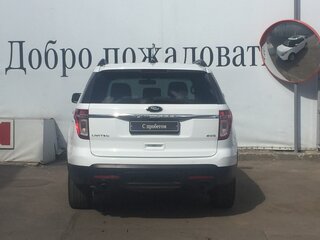 2013 Ford Explorer V, белый, 2400000 рублей, вид 4