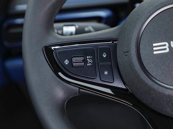 2025 BYD Seagull 38.88 kWh I Рестайлинг, голубой, 1670000 рублей - вид 3