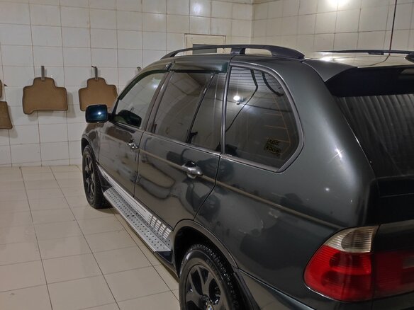 2004 BMW X5 3.0i I (E53) Рестайлинг, зелёный, 950000 рублей - вид 6