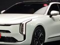 2024 Kia K8 I Рестайлинг, белый, 4832041 рублей