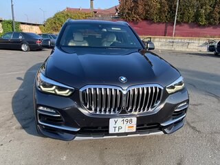 2019 BMW X5 40i IV (G05/G18), серый, 2900000 рублей, вид 3