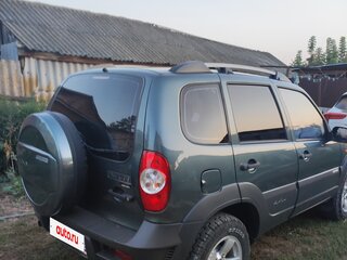 2009 Chevrolet Niva I Рестайлинг, серый, 820000 рублей, вид 4