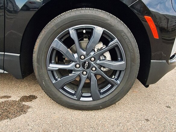 2023 Chevrolet Equinox III Рестайлинг, чёрный, 2000000 рублей - вид 12
