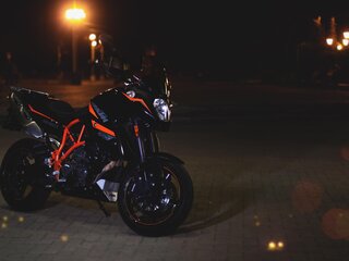 2013 KTM 990 SM, чёрный, 700000 рублей, вид 5