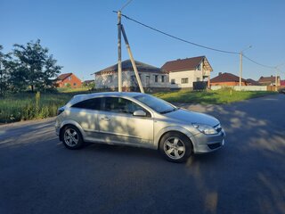 2009 Opel Astra GTC H Рестайлинг, серебристый, 599000 рублей, вид 4