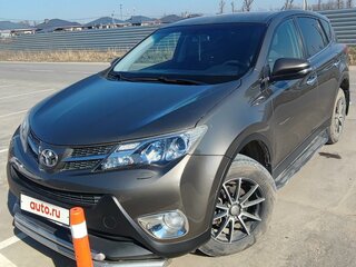 2014 Toyota RAV4 IV (XA40), золотистый, 2100000 рублей, вид 3