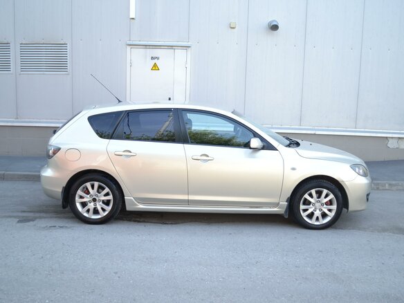 2007 Mazda 3 I (BK) Рестайлинг, золотистый - вид 7
