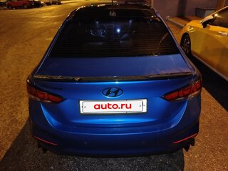 2017 Hyundai Solaris II, синий, 882000 рублей, вид 4