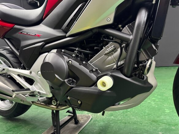 2016 Honda NC 750X, красный, 850000 рублей - вид 20