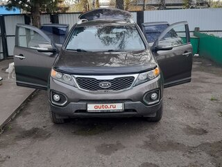 2011 Kia Sorento II, бежевый, 1300000 рублей, вид 5