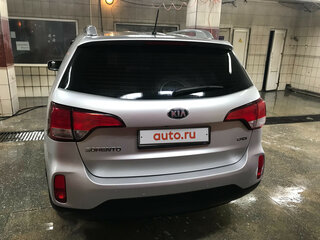 2014 Kia Sorento II Рестайлинг, серебристый, 1999999 рублей, вид 5