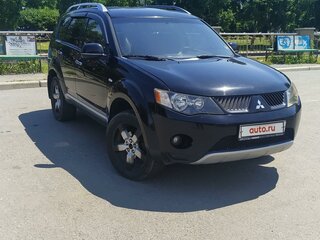 2008 Mitsubishi Outlander II, чёрный, 950000 рублей, вид 3
