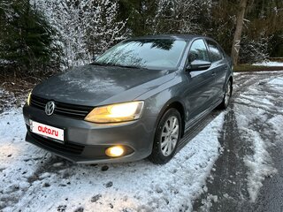 2013 Volkswagen Jetta VI, серый, 1300000 рублей, вид 2
